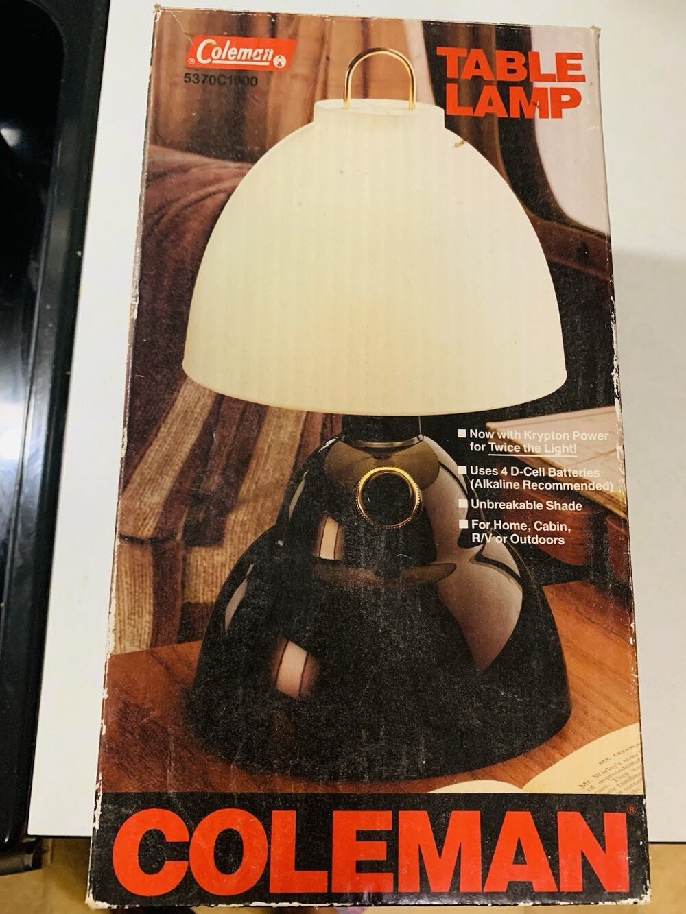 Vintage Coleman Green Table Lamp 5370-1900 w/ Plastic Shade – In Box